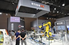 华力斯将联袂打制“智制天花板”工场