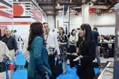 ：新加坡制制业包罗细密制制、电子、半导体、